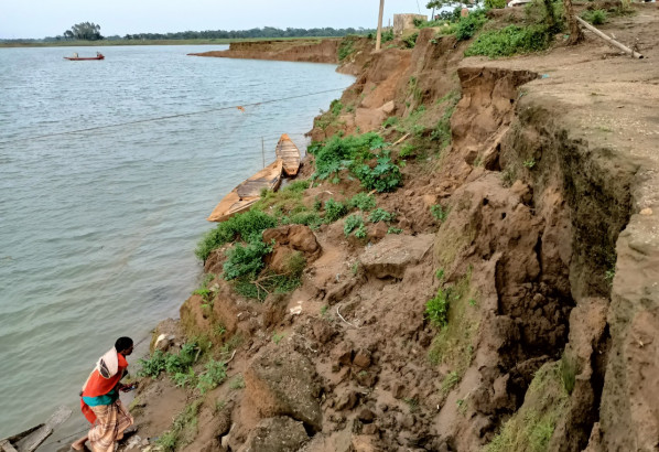 তাহিরপুরে নদী ভাঙন : ৫০টি গ্রামের ৫শতাধিক পরিবার আতংকে