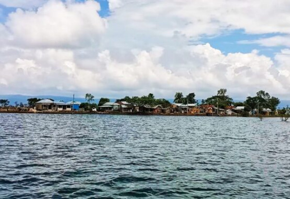 কেমন আছেন টাঙ্গুয়ার হাওর পাড়ের বাসিন্দারা?