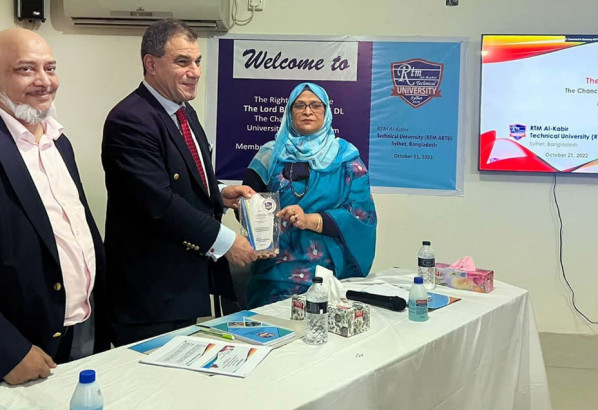 শিক্ষার্থীদের আন্তর্জাতিক মানে গড়ে তোলতে দেশ-বিদেশের প্রতিষ্ঠানের সাথে যোগসূত্র হচ্ছে: ড. আহমদ আল কবির