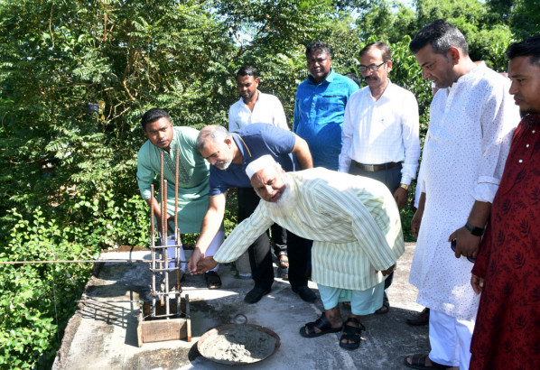 বালুচরে ভবনের ভিত্তি প্রস্তর উদ্বোধন করেন শফিউল আলম চৌধুরী নাদেল