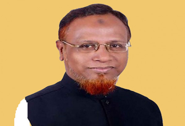 জাকিরের বিরুদ্ধে ক্ষুব্ধ তৃণমূল, কেন্দ্রে নালিশ