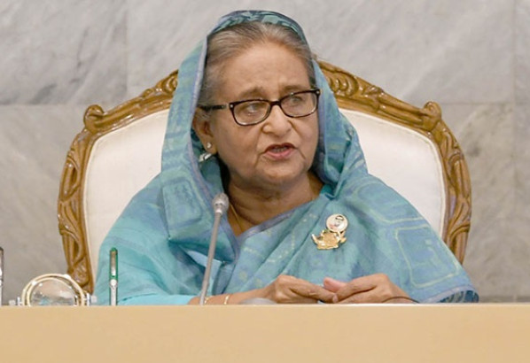 দেশের ব্যাংকিং খাতের আসল চিত্র জানানোর নির্দেশ প্রধানমন্ত্রীর