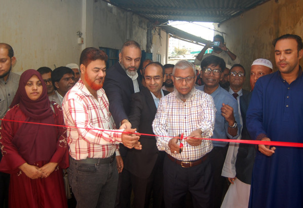 ঘাসিটুলা জামেয়া ইসলামিয়া আলিম মাদ্রাসায় ওয়াশ ব্লকের উদ্বোধন করলেন মেয়র আরিফ