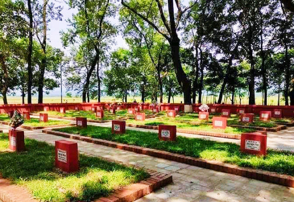 সুনামগঞ্জ ৬ই ডিসেম্বর হানাদার মুক্তির উল্লাসে মেতে ওঠার দিন