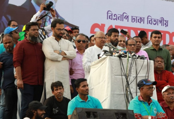১০ দফা দাবি তুলে পরবর্তী কর্মসূচির ঘোষণা বিএনপির