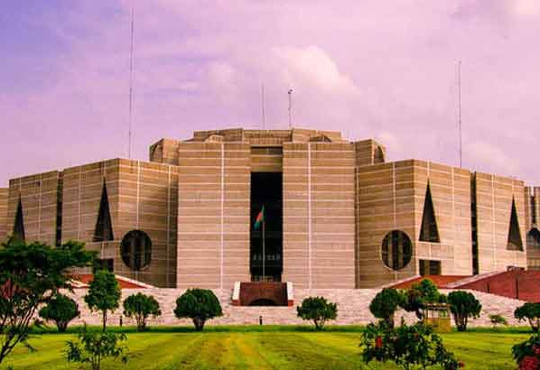 বিএনপির ৬ আসন শূন্য ঘোষণা করে গেজেট প্রকাশ