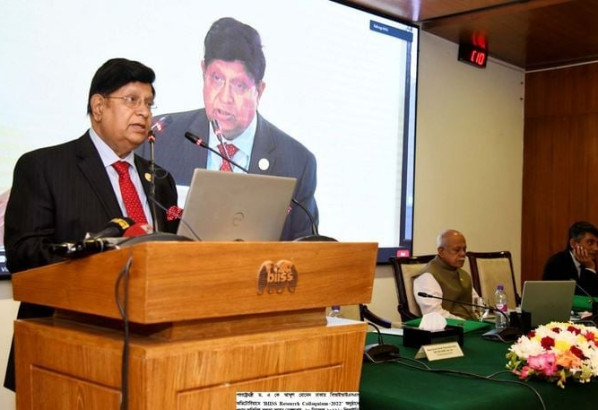 বাংলাদেশ-মার্কিন সম্পর্ক অত্যন্ত ভাল : মোমেন