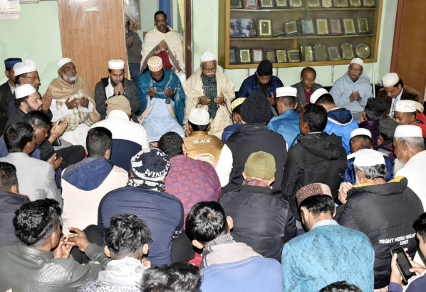 সৈয়দ আশরাফের মৃত্যুবার্ষিকীতে শফিক চৌধুরীর উদ্যোগে মিলাদ ও দোয়া