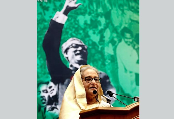 ধাক্কা দিয়ে আওয়ামী লীগকে ক্ষমতা থেকে ফেলে দেয়া সম্ভব নয় : শেখ হাসিনা