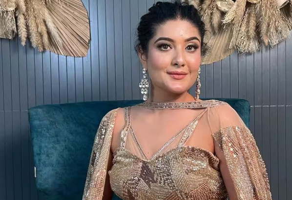 ভয়াবহ সড়ক দুর্ঘটনায় প্রাণ হারালেন অভিনেত্রী