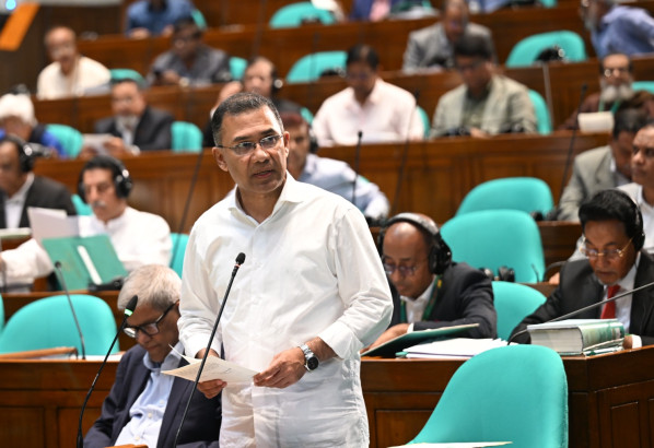 ফ্যাসিস্ট সরকারের আমলে দেশ থেকে ২৩৪ বিলিয়ন মার্কিন ডলার পাচার হয়েছে: প্রধানমন্ত্রী